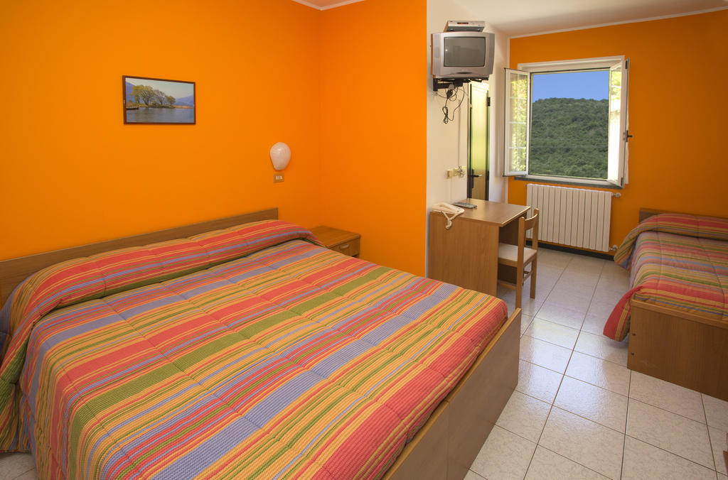 Hotel Del Mera Sorico Zimmer foto